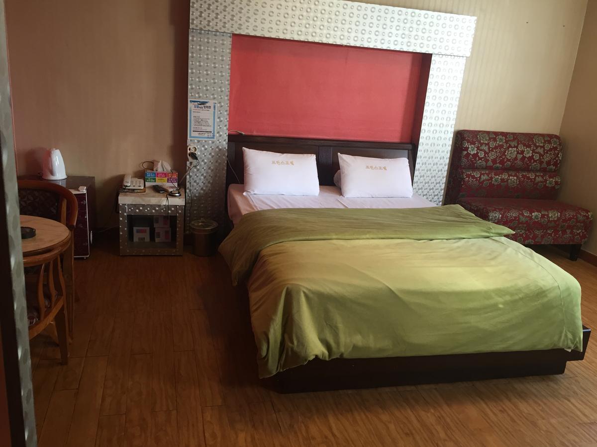 Prince Hotel Gwangju Metropolitan City Eksteriør bilde