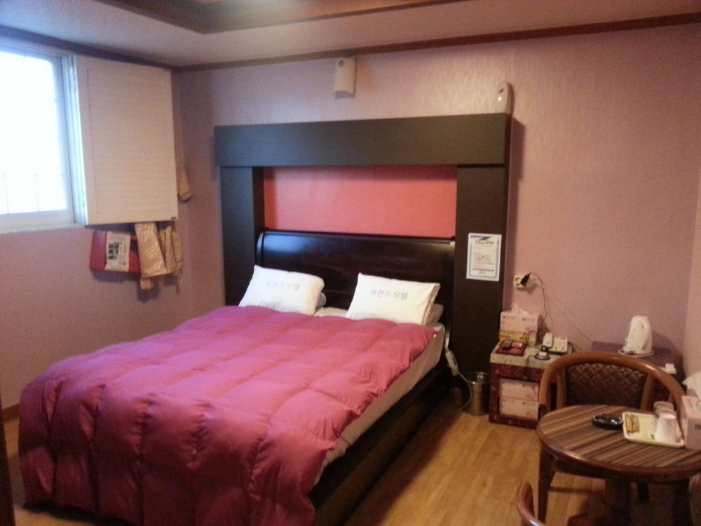Prince Hotel Gwangju Metropolitan City Eksteriør bilde