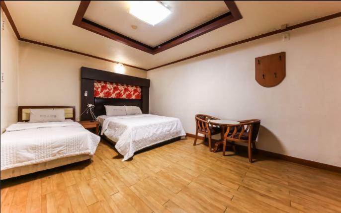 Prince Hotel Gwangju Metropolitan City Eksteriør bilde